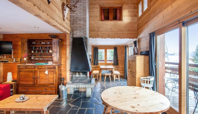 Maison confortable à Montvalezan avec cheminée