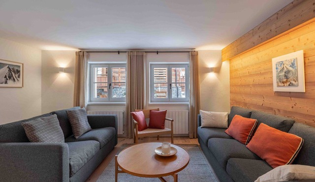 Modern chalet 4 bedrooms near slopes, pets allowed