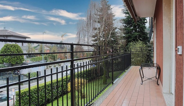 Noseda 5 - Two Bedroom Apartment, Sleeps 6