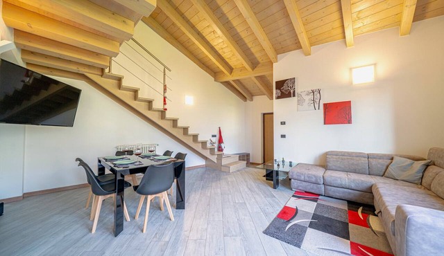 Orizzonte Verde - Modern Suite with garden, hot tub and Valtellina views