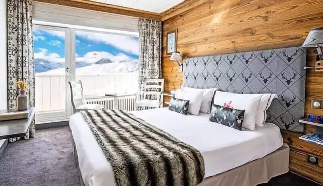 Privilege Room for 2 People