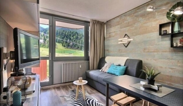 Renovated studio cabin for 3/4 pers. in Plagne Centre