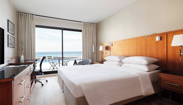 Riviera Marriott La Porte de Monaco in Cap d'Ail