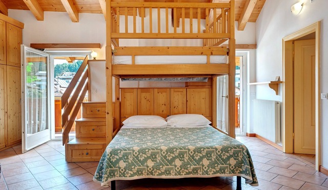 Room 'Vento Alpino Campanile' with Balcony and Wi-Fi