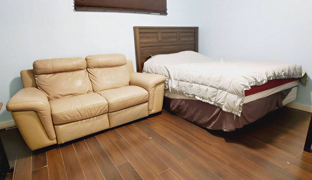 Save Time Commuting! North Side Suite 5 Min Walk to Site Bus Studio Basement in Fort McMurray