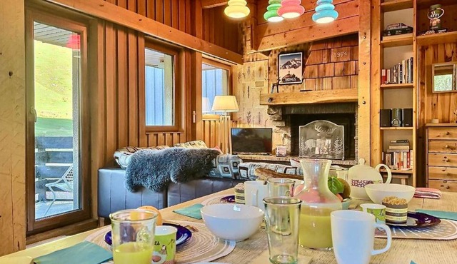 Spacieux T2 cabine avec balcon et accès WIFI à Tignes - FR-1-411-678