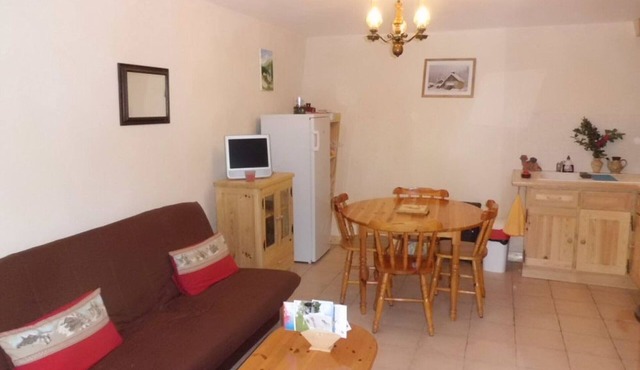 Spacious Duplex 2 Rooms with Parking for 4 People