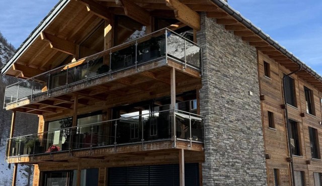 Strahlhorn Appartement/Fewo 4-Bettwohnung Nr. 2 by Interhome