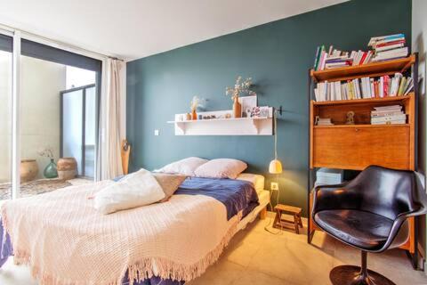 Suite parentale avec sdb dans appartement avec rooftop in Montpellier