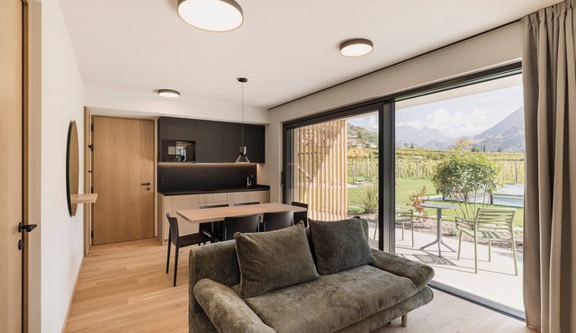 Trianglhof Apartment 'Rentsch' with Stunning Mountain View and Private Garden