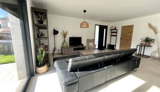 Villa Confortable Avec Piscine et Jardin Proche de la mer et de Montpellier