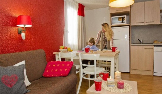 Wifi, 100m from resort center, parking, tv, ski locker, 41m², Montchavin La Plagne