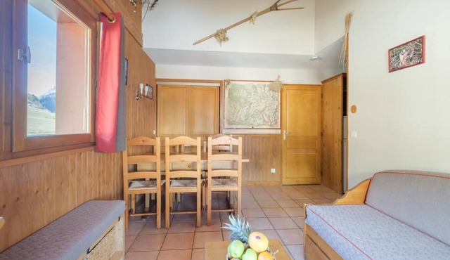 Wifi, 50m from shops, fitness, sauna, balcony, tv, ski locker, 32m², Val Cenis