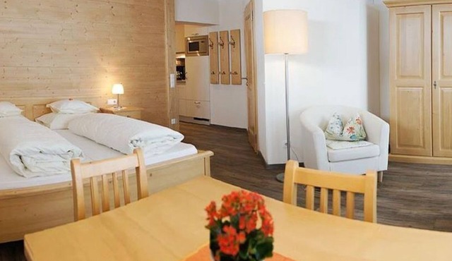 ZF Holiday apartment Pfiffareute - House Küng