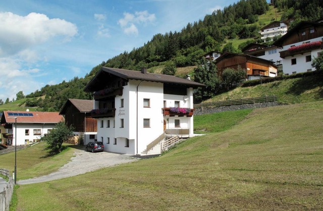 70 m² Apartment ∙ 2 bedrooms ∙ 4 guests