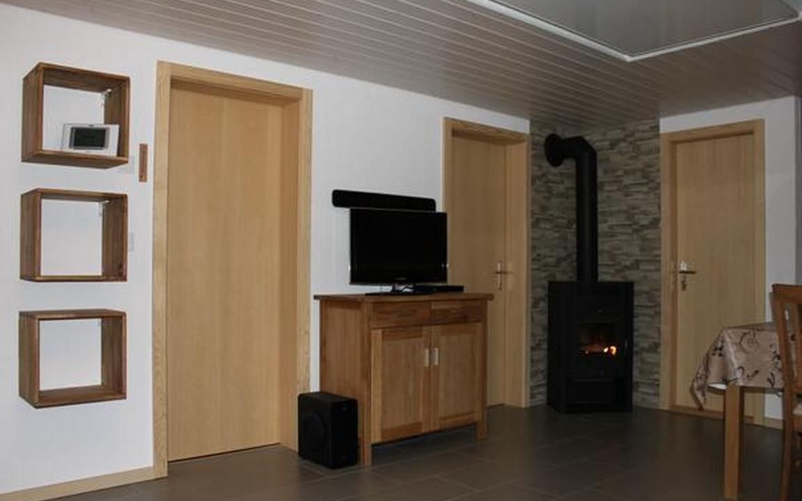 Rosswald Ski Chalet | Chalet Adlerhorst ground floor 3.5 room flat