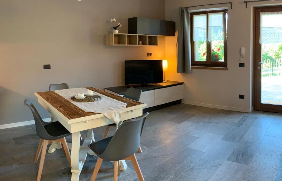 Colico Piano Apartment | La Roggia - Molino Maufet