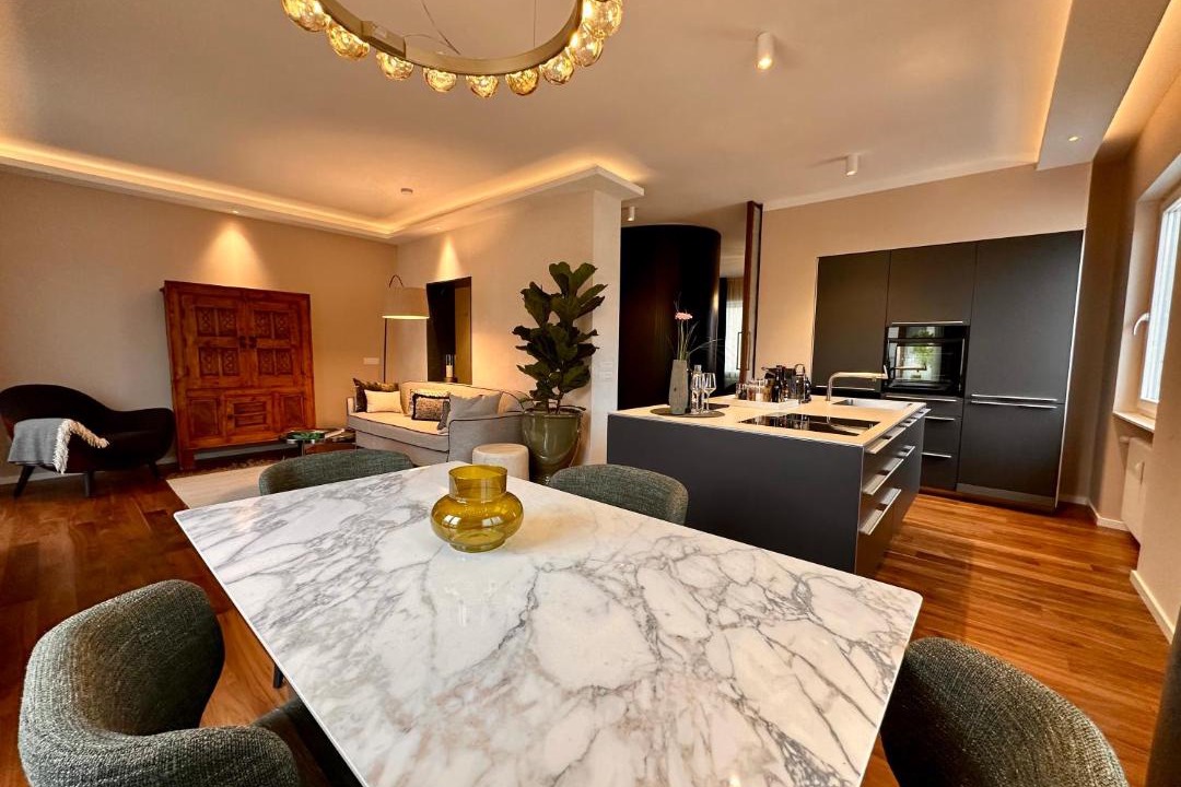 Old Town Apartment | VILLAREJA - Panorama Penthouse Suite mit Blick auf die Dolomiten