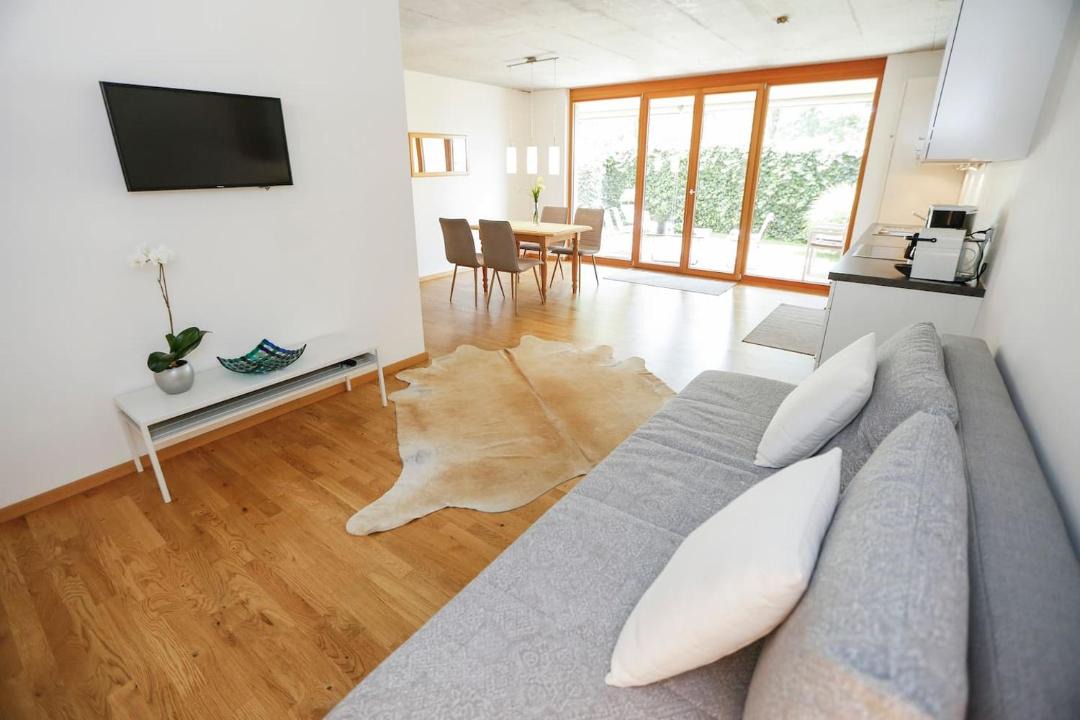 Klaus Apartment | Gartenwohnung in prämierter Wohnanlage Nachhaltige Kühlung über Erdsonde und Fussbodenkühlung