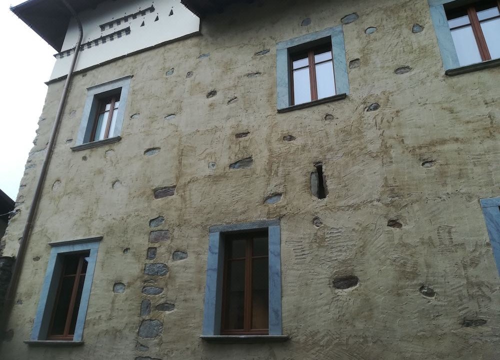 Photo of Buildings in Ponte in Valtellina
