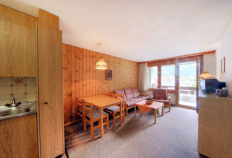 Photo of Livingroom in Taesch