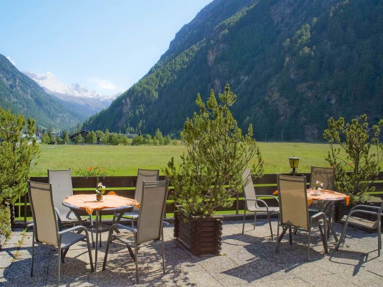 Photo of Patio Balcony in Taesch