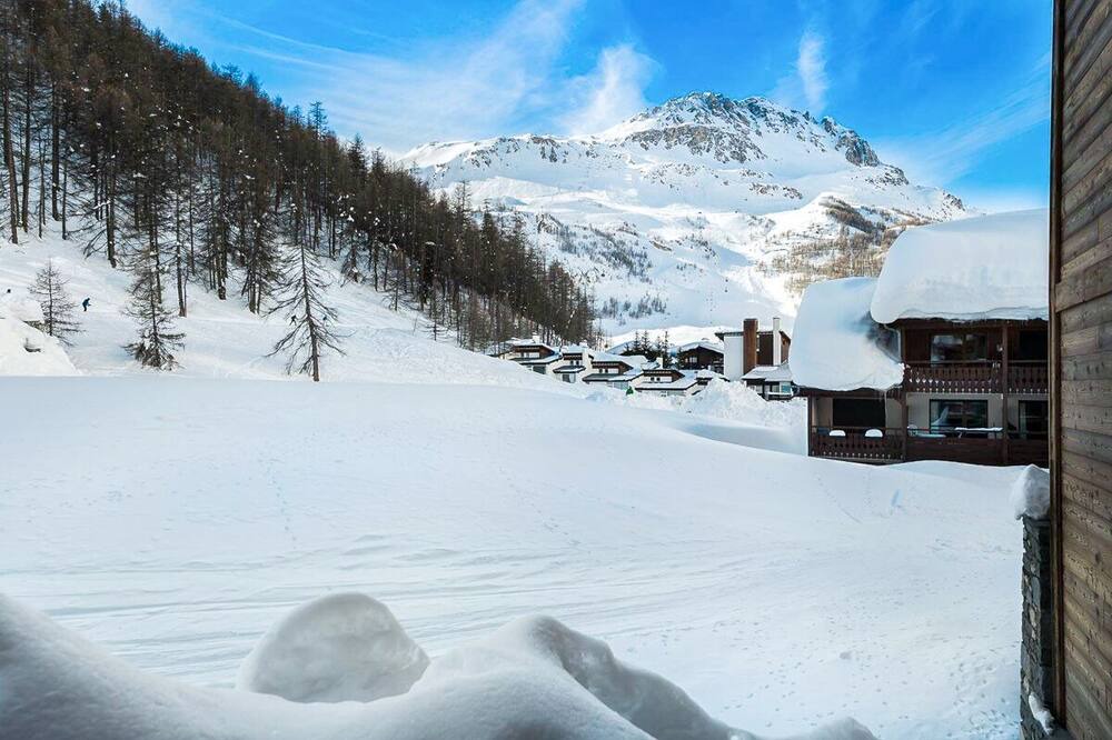 Photo of Others in Val-d'Isere