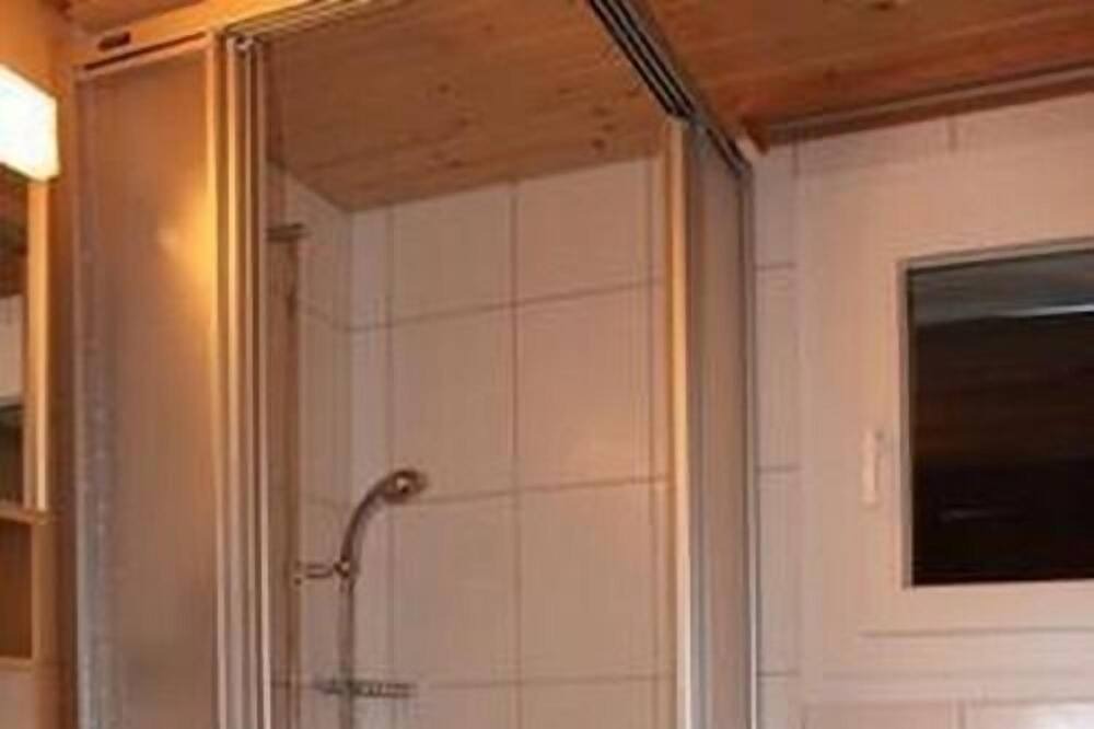Photo of Bathroom in Rosswald