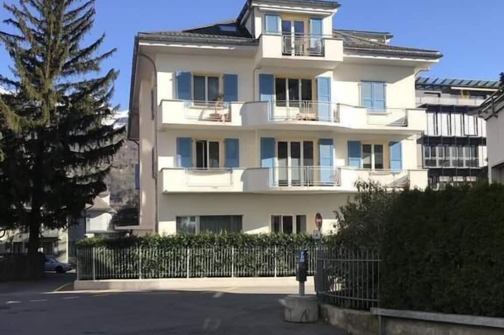 Photo of Outdoor in Brig