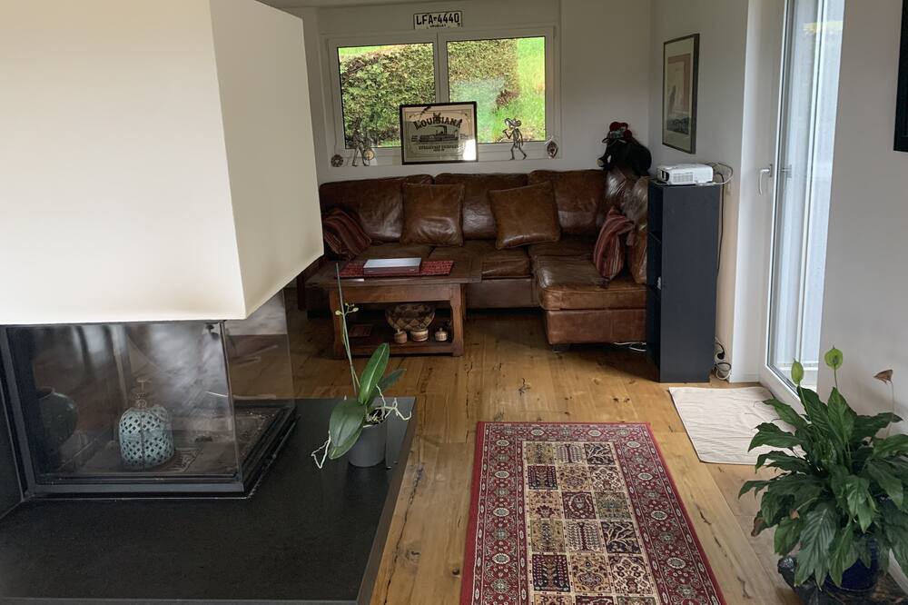 Photo of Livingroom in Goldiwil