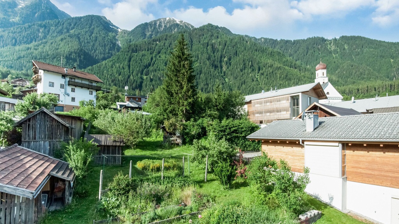 Photo of Outdoor in Sautens