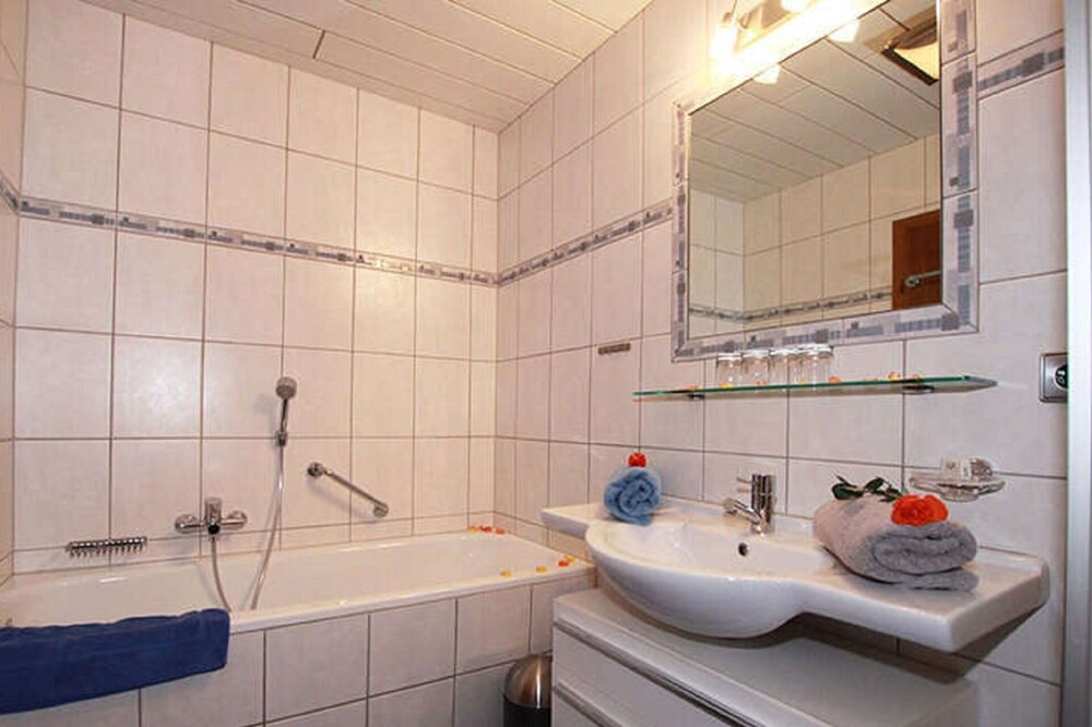 Photo of Bathroom in Kappl