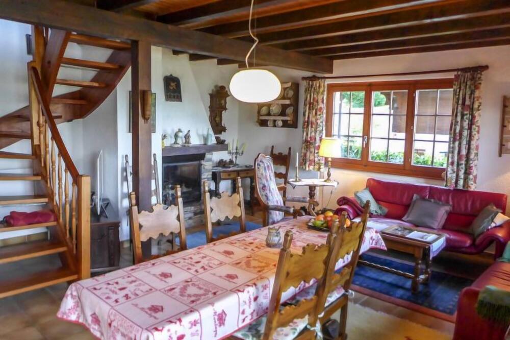 Photo of Livingroom in Chalais