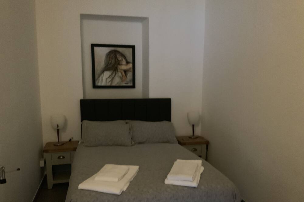 Photo of Bedroom in Limonta