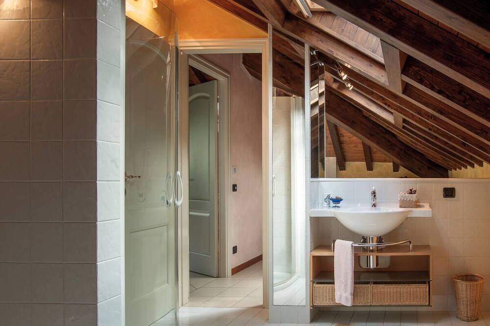 Photo of Bathroom in Lezzeno