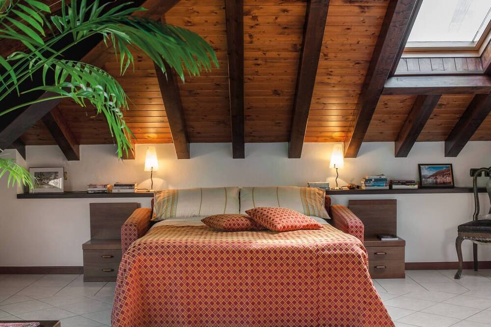 Photo of Bedroom in Lezzeno
