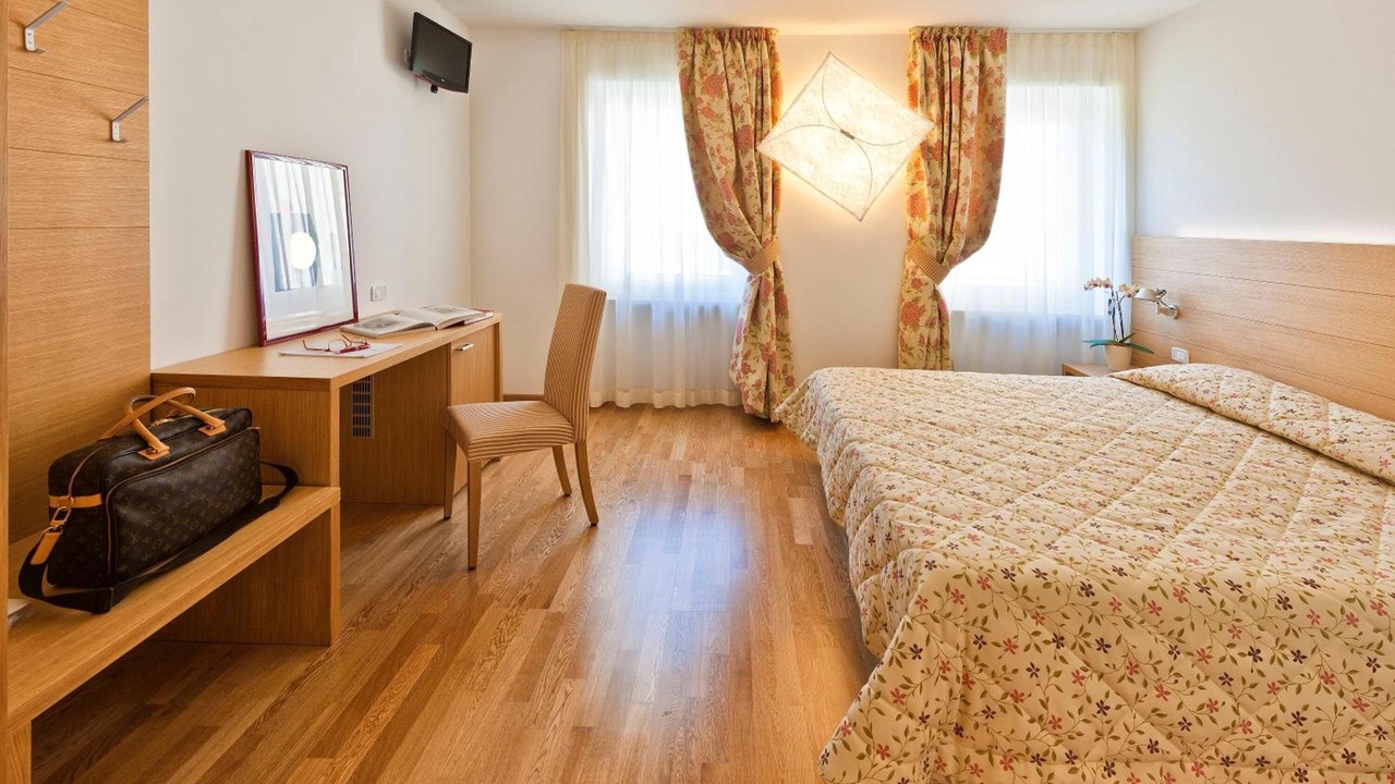 Photo of Bedroom in Levico Terme