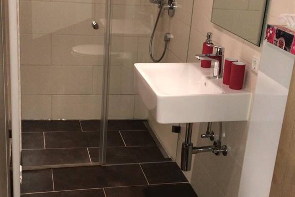 Photo of Bathroom in Riezlern