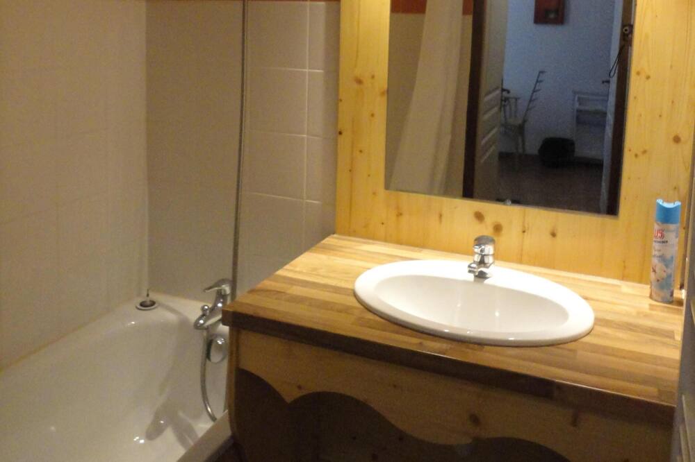 Photo of Bathroom in Orelle