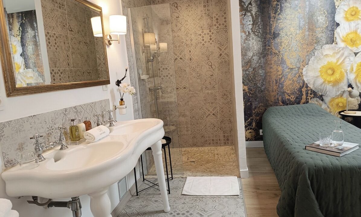 Photo of Bedroom in Deaux