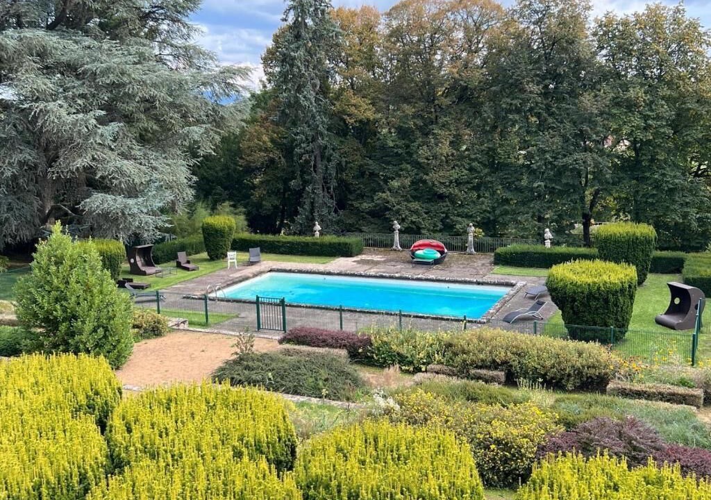 Photo of Outdoor in Busset