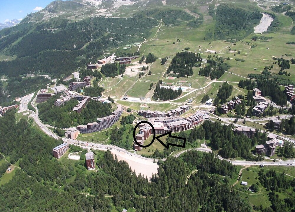 Photo of Outdoor in Arc-1800