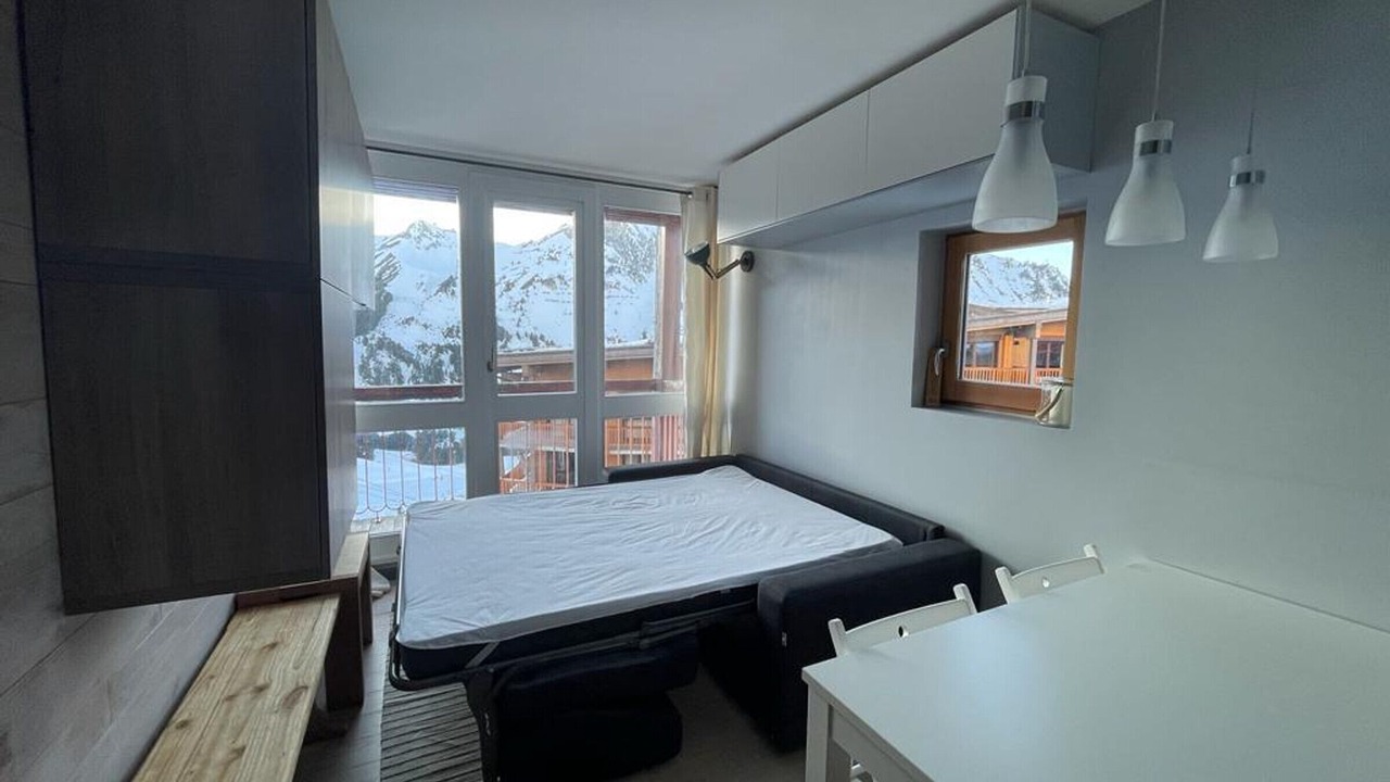 Photo of Bedroom in Arc-2000