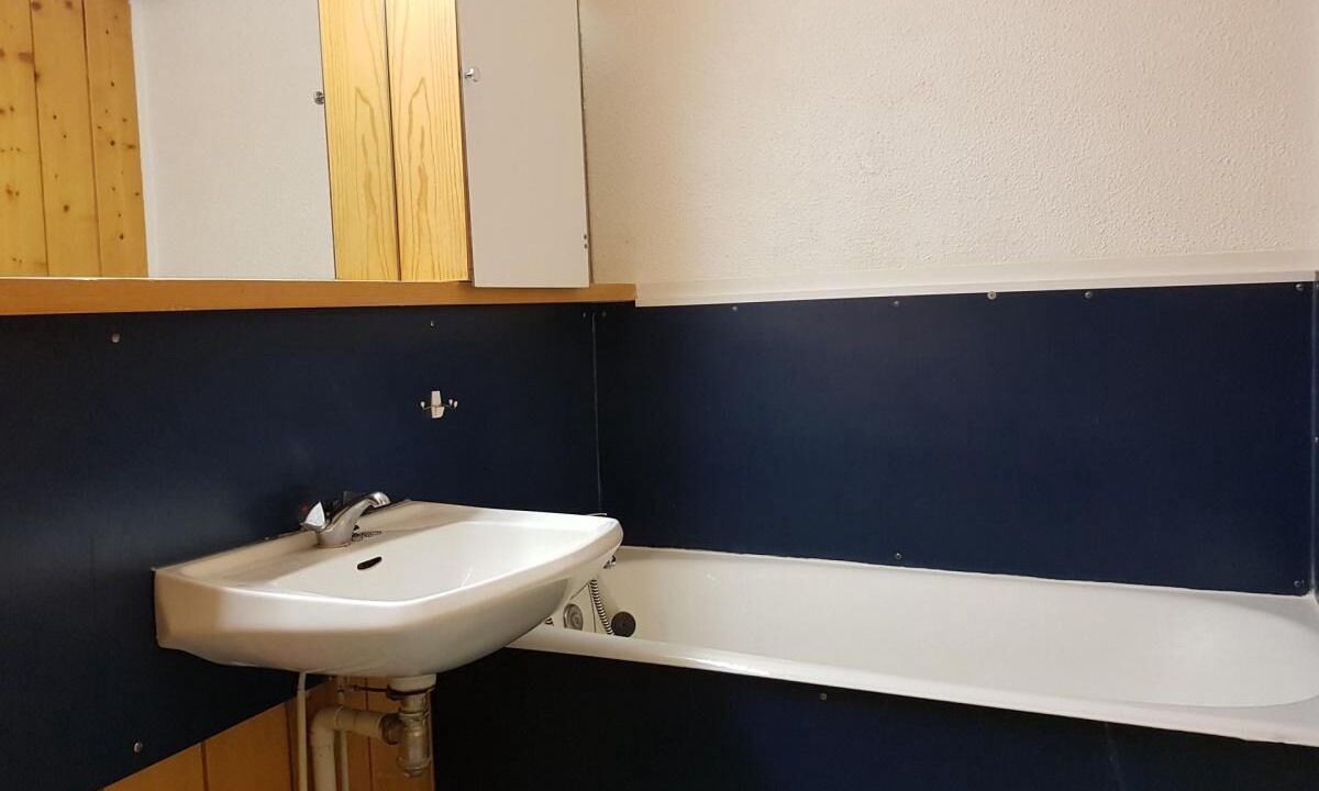 Photo of Bathroom in Arc-1600