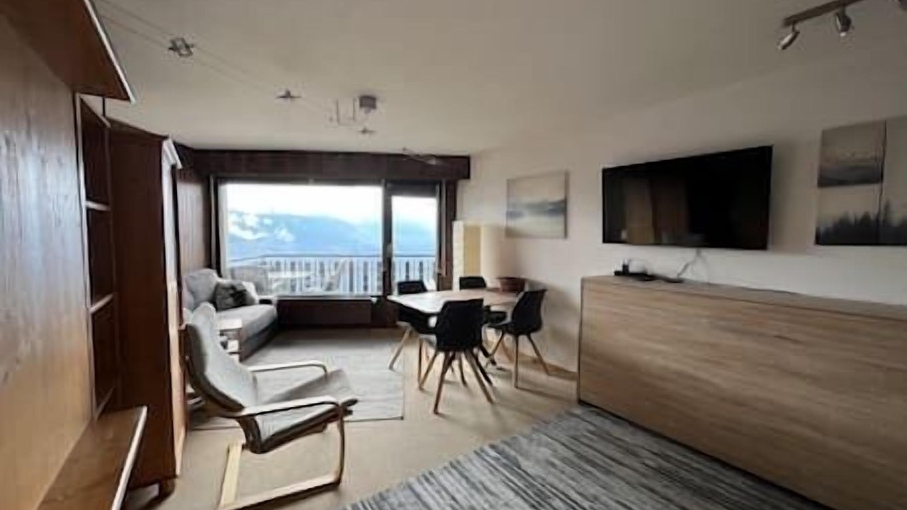 Photo of Livingroom in Vex