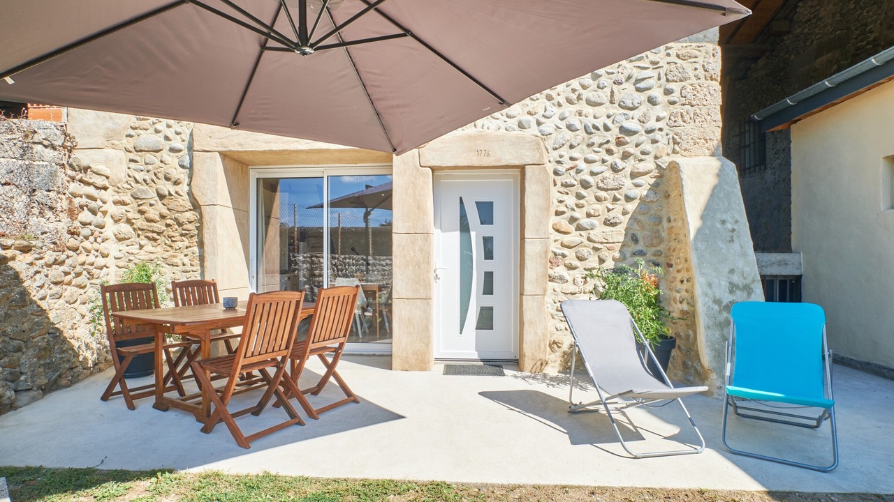 Photo of Outdoor in Saint-Hilaire-du-Rosier