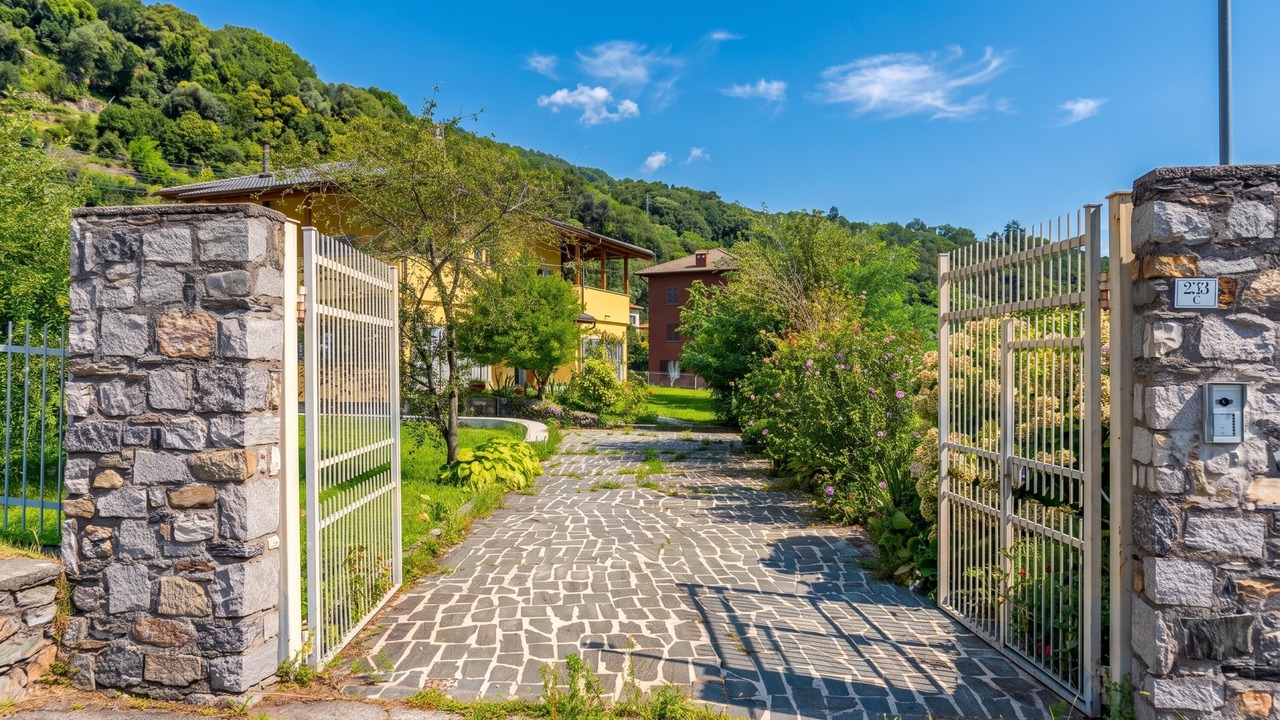Photo of Outdoor in Santa Maria - Rezzonico