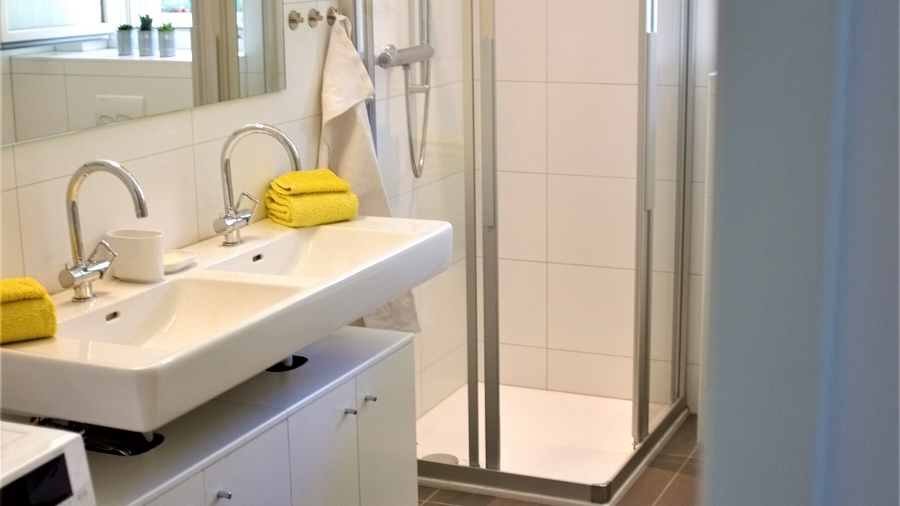 Photo of Bathroom in Venthone