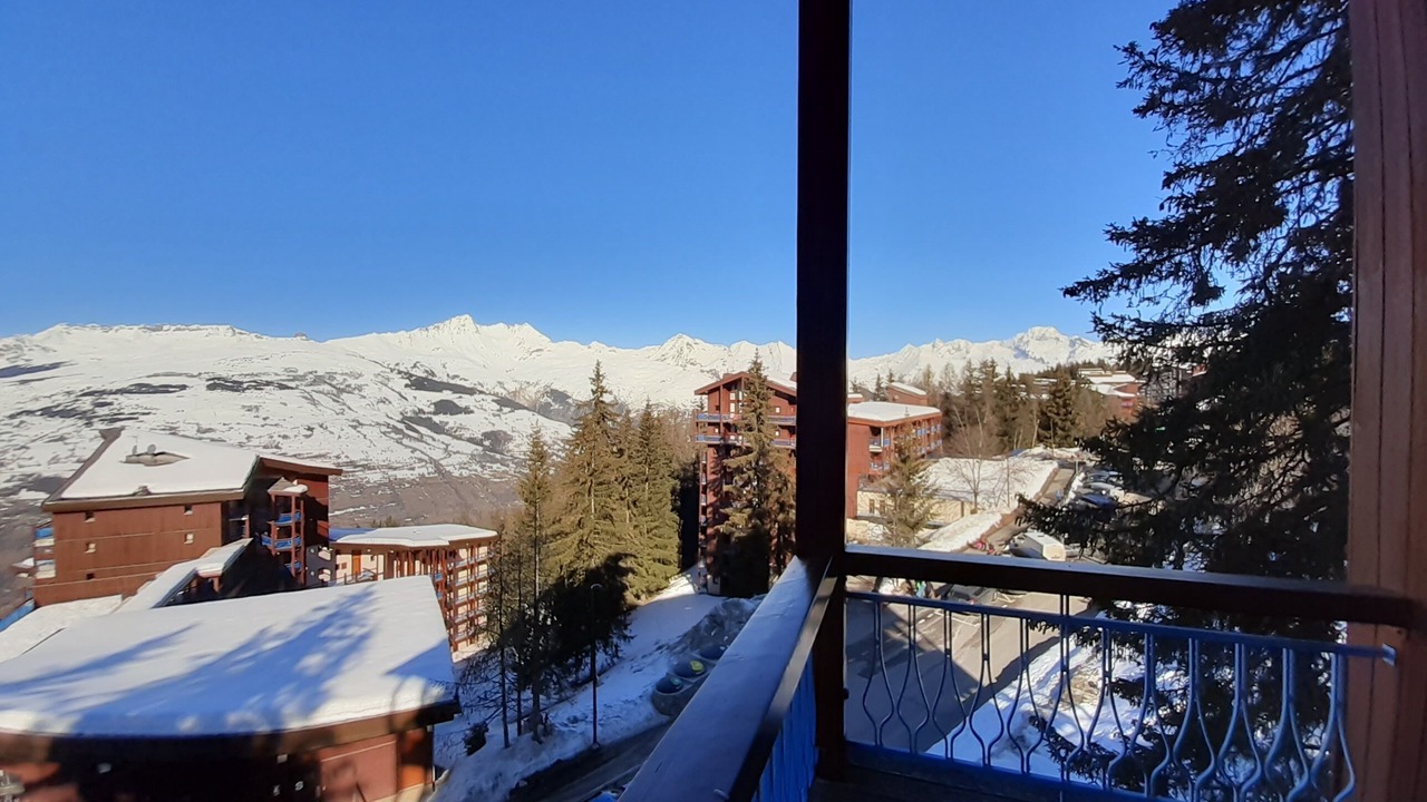 Photo of Outdoor in Arc-1800