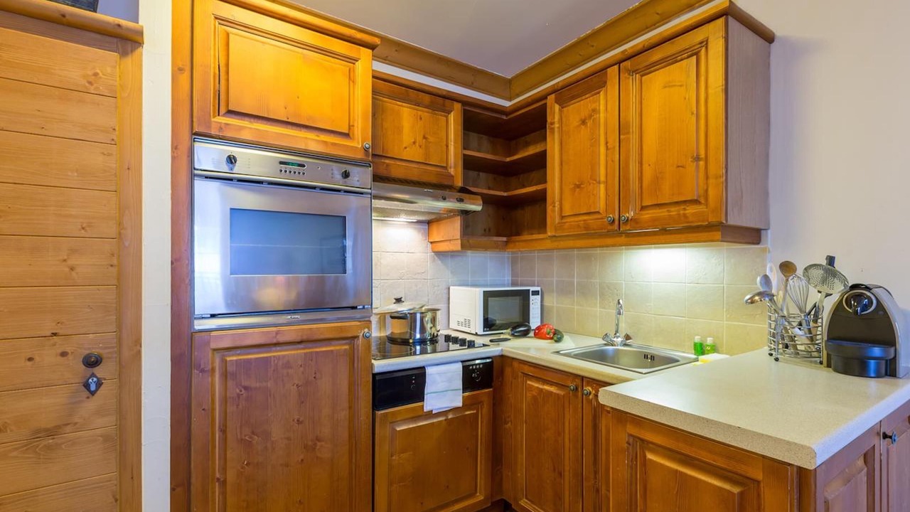 Photo of Kitchen in Arc-1950